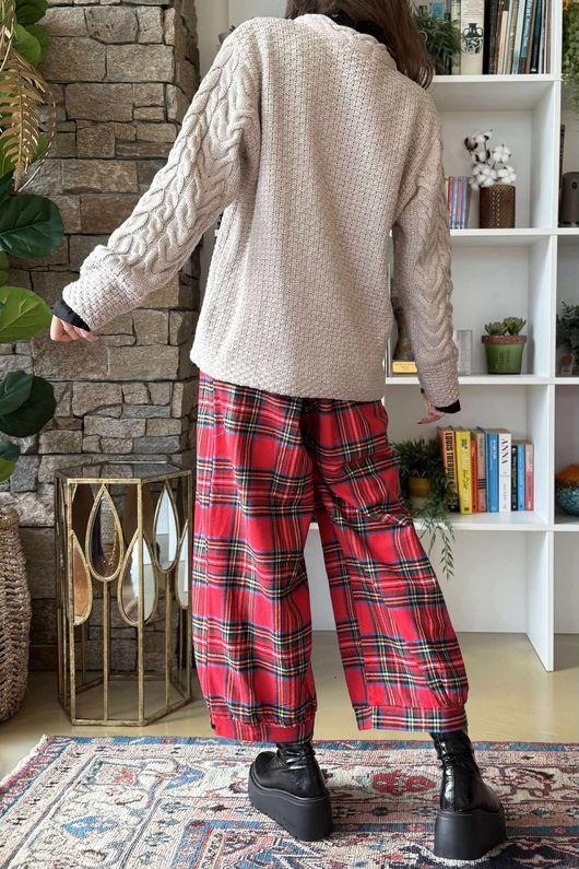 Murray Cable Knit Jumper Oat